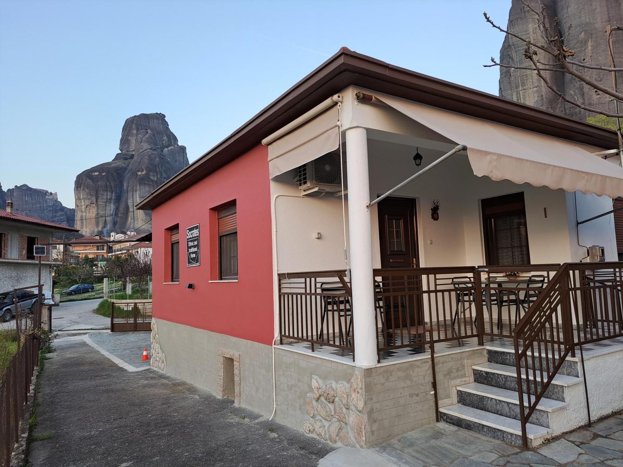 Socrates Ethnic And Traditional Home กาลัมปากา ภายนอก รูปภาพ
